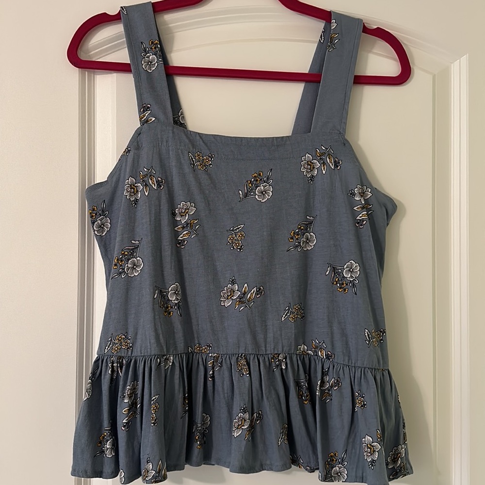 Loft tank top